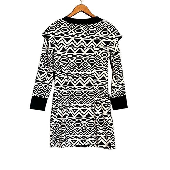 Paolo Tricot black & white pattern coat. Size small - Picture 5 of 6